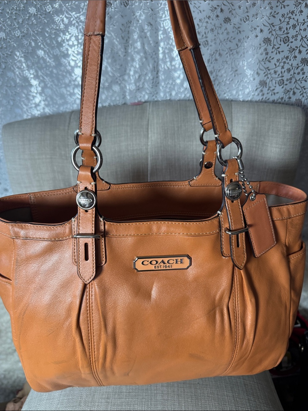 Coach Cognac Leather Tote with Matching Wallet - Picture 4 of 13